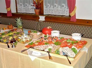 Almerwirt マリア・アルム・アム・シュタイナーネン・メアー