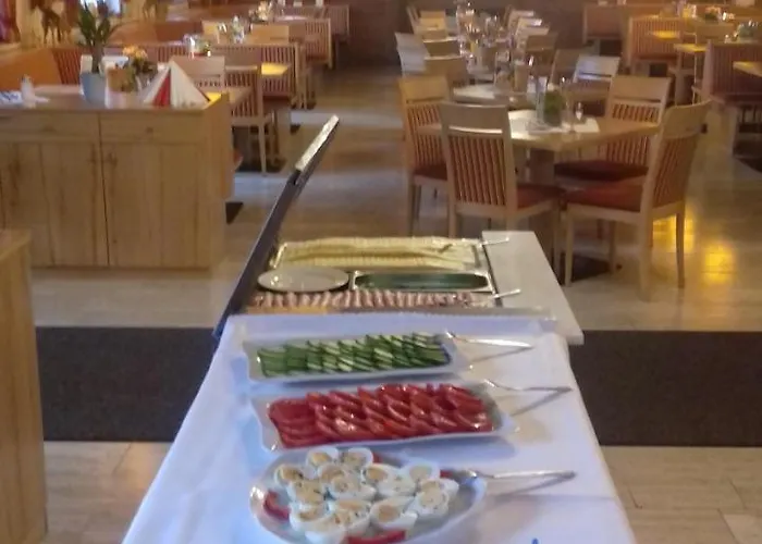 Almerwirt ホテル マリア・アルム・アム・シュタイナーネン・メアー